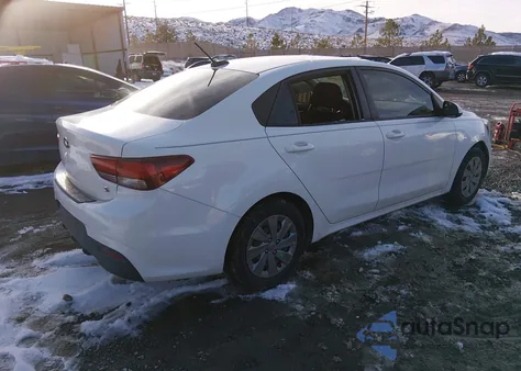 2020 Kia Rio S z USA, uszkodzony, nr VIN 3KPA24AD7LE284732